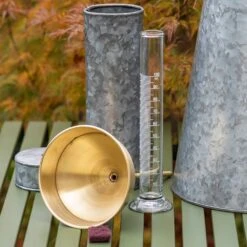 Kampi Gardeners Rain Gauge -Ever Bloom Gardens pr2000041709 card3 lg